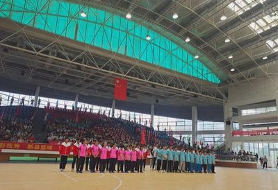 新县启福小学“市长杯”足球赛、县运动会、“校长杯”篮球赛颁奖
